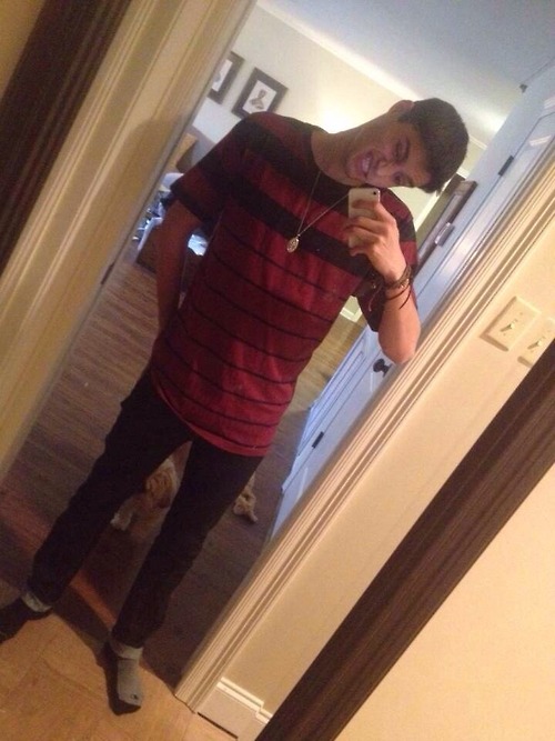 self shot boys com